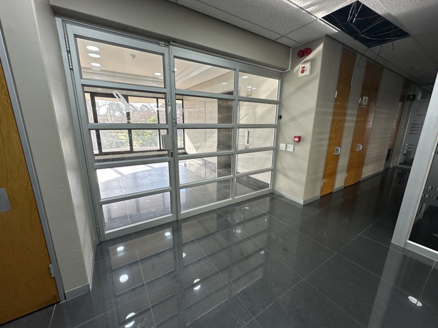 To Let commercial Property for Rent in Mowbray Western Cape